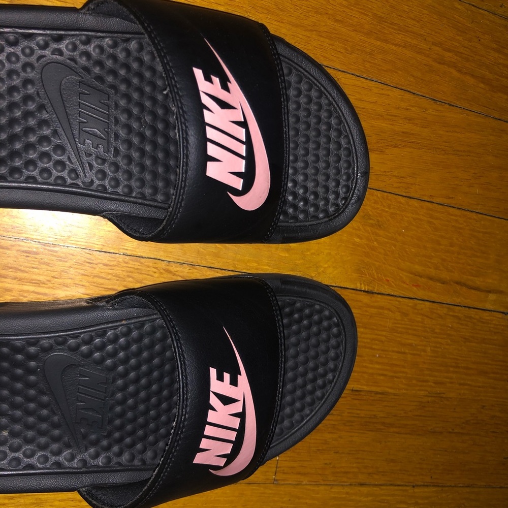 Nike slides